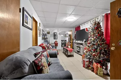 1029 E 19th St, Paterson, NJ 07501 - Photo 15