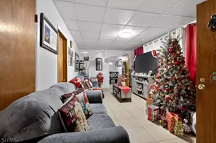 1029 E 19th St, Paterson, NJ 07501 - Photo 15