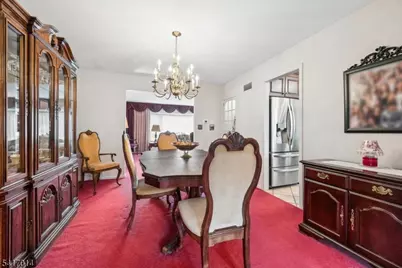 39 Gallinson Dr, Berkeley Heights Township, NJ 07974 - Photo 15