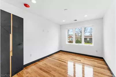 132 Thelma Ter, Linden, NJ 07036 - Photo 21