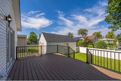 132 Thelma Ter, Linden, NJ 07036 - Photo 3