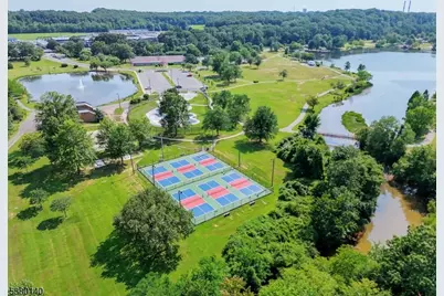 90 Farnham Sq #290, Sayreville Boro, NJ 08859 - Photo 33