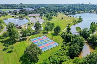 90 Farnham Square, Sayreville Boro, NJ 08859 - Photo 33