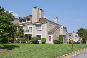 90 Farnham Square, Sayreville Boro, NJ 08859 - Photo 27