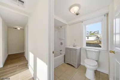 75 Lakeview Ter, Oakland, NJ 07436 - Photo 13