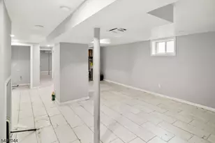 71 Knapp Ave, Clifton, NJ 07011 - Photo 15