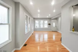 71 Knapp Ave, Clifton, NJ 07011 - Photo 3