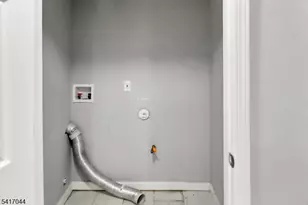 71 Knapp Ave, Clifton, NJ 07011 - Photo 17