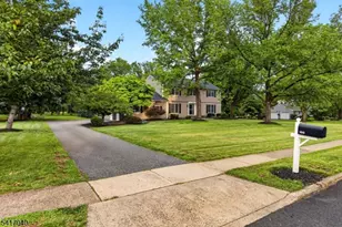 100 Knickerbocker Dr, Montgomery Township, NJ 08502 - Photo 35