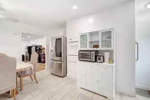 17 Thelma Ct, Woodbridge Township, NJ 07067 - Photo 11