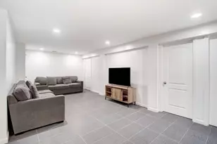 17 Thelma Ct, Woodbridge Township, NJ 07067 - Photo 23