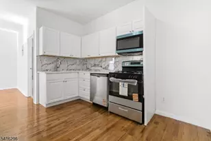 182 Norwood St, Newark, NJ 07106 - Photo 13