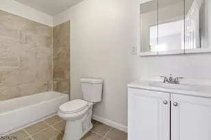 182 Norwood St, Newark, NJ 07106 - Photo 19