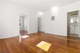 182 Norwood St, Newark, NJ 07106 - Photo 11