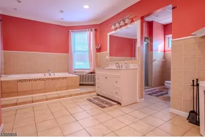 95 Beech St, East Orange, NJ 07018 - Photo 19