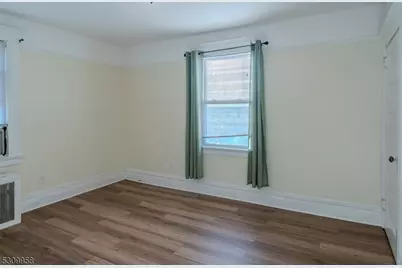 95 Beech St, East Orange, NJ 07018 - Photo 23