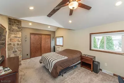 105 Bushwick Ln, Vernon, NJ 07422 - Photo 13