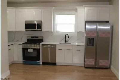 10 Bruen Ave, Irvington, NJ 07111 - Photo 5