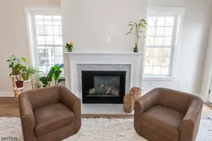 37 Hillandale Dr, Mendham Township, NJ 07931 - Photo 5