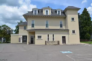 24 Mine St, Flemington, NJ 08822 - Photo 3