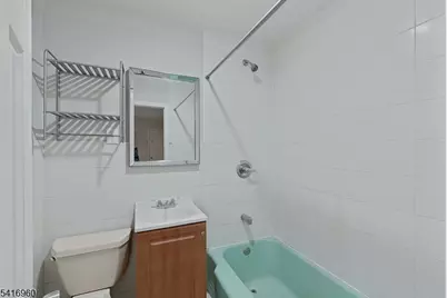 10 Fleming Ave, Newark, NJ 07105 - Photo 13