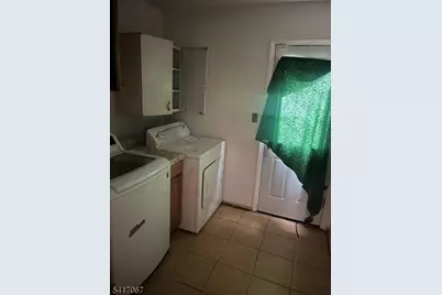 448 W 4th Ave, Roselle, NJ 07203 - Photo 5