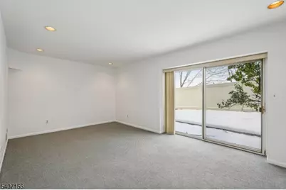 39 Cedarwood Ter, Woodland Park, NJ 07424 - Photo 19