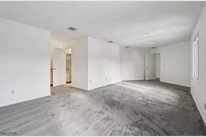 39 Cedarwood Ter, Woodland Park, NJ 07424 - Photo 27