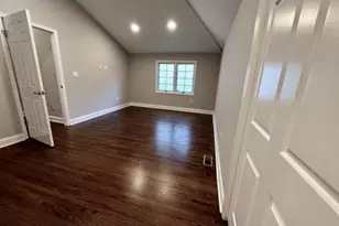 66 Stonegate Dr, Roseland, NJ 07068 - Photo 7