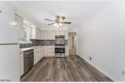 1880 Amwell Road, Franklin Township, NJ 08873 - Photo 15