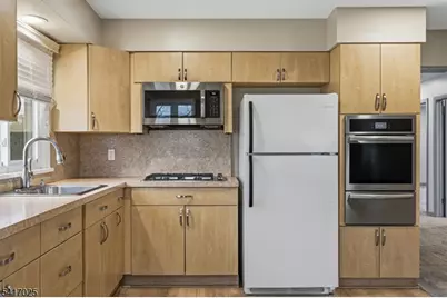 46 Stanley St #2, Little Falls Township, NJ 07424 - Photo 5