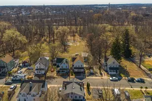 272 W Main St, Bound Brook, NJ 08805 - Photo 31