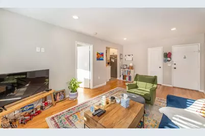 376 Claremont Ave #9, Montclair, NJ 07042 - Photo 9