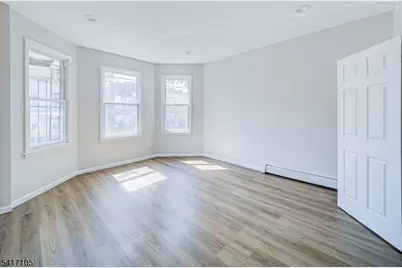 193 Clerk St, Jersey City, NJ 07305 - Photo 25