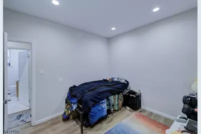 193 Clerk St, Jersey City, NJ 07305 - Photo 7