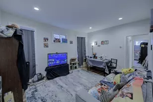 193 Clerk St, Jersey City, NJ 07305 - Photo 3