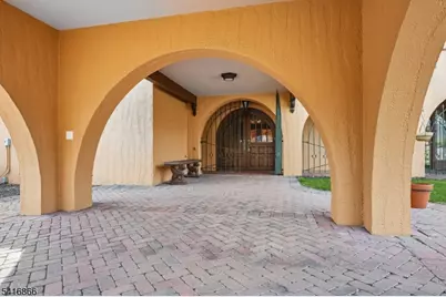 9 Jonathan Smith Rd, Morris Township, NJ 07960 - Photo 3