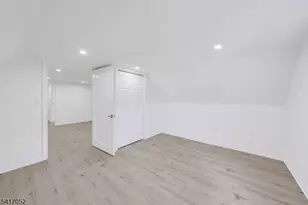 27 Monsignor Owens Pl, Nutley, NJ 07110 - Photo 19