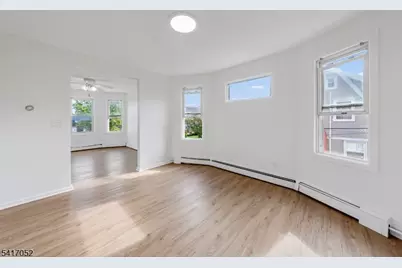 27 Monsignor Owens Pl #2, Nutley, NJ 07110 - Photo 7