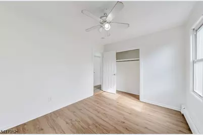 27 Monsignor Owens Pl #2, Nutley, NJ 07110 - Photo 11