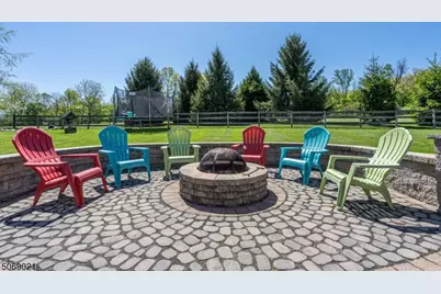 3 Berkshire Way, Holland Township, NJ 08848 - Photo 9