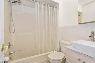 130 N 7th St, Saddle Brook Township, NJ 07663 - Photo 19