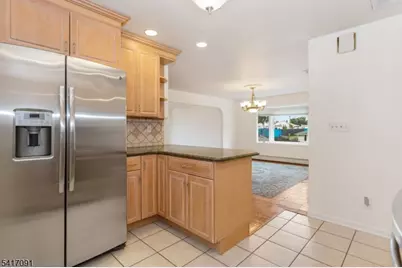 130 N 7th St, Saddle Brook Township, NJ 07663 - Photo 9
