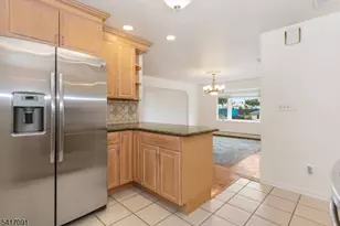 130 N 7th St, Saddle Brook Township, NJ 07663 - Photo 9