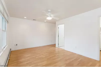 130 N 7th St, Saddle Brook Township, NJ 07663 - Photo 17