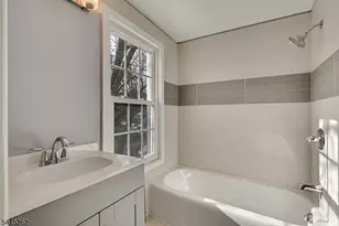 56 Pine St, Verona, NJ 07044 - Photo 9