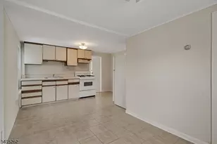 56 Pine St, Verona, NJ 07044 - Photo 11