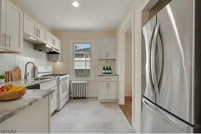 56 Pine Street, Verona, NJ 07044 - Photo 5