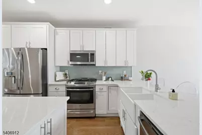 349 Wilshire Dr, Nutley, NJ 07110 - Photo 11