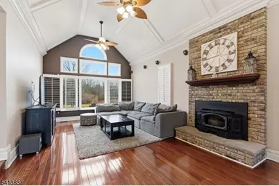 8 Spring Hunter Ct, Green Township, NJ 07821 - Photo 11